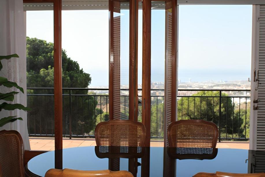Villa Maresme & Villa Rosa Mataro Bagian luar foto